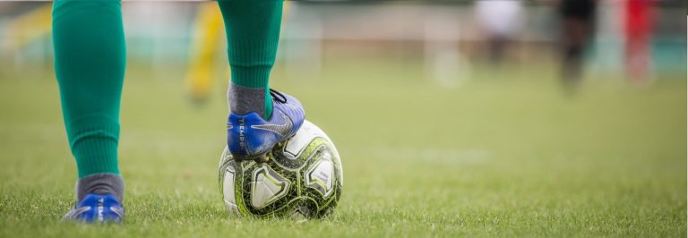 Comment améliorer la relance au pied de votre gardien